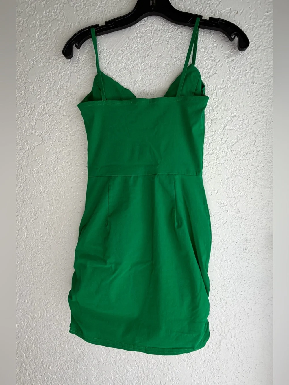 PrettyLittleThing Green Ruched Cut-Out Mini Dress Like New - US 2
